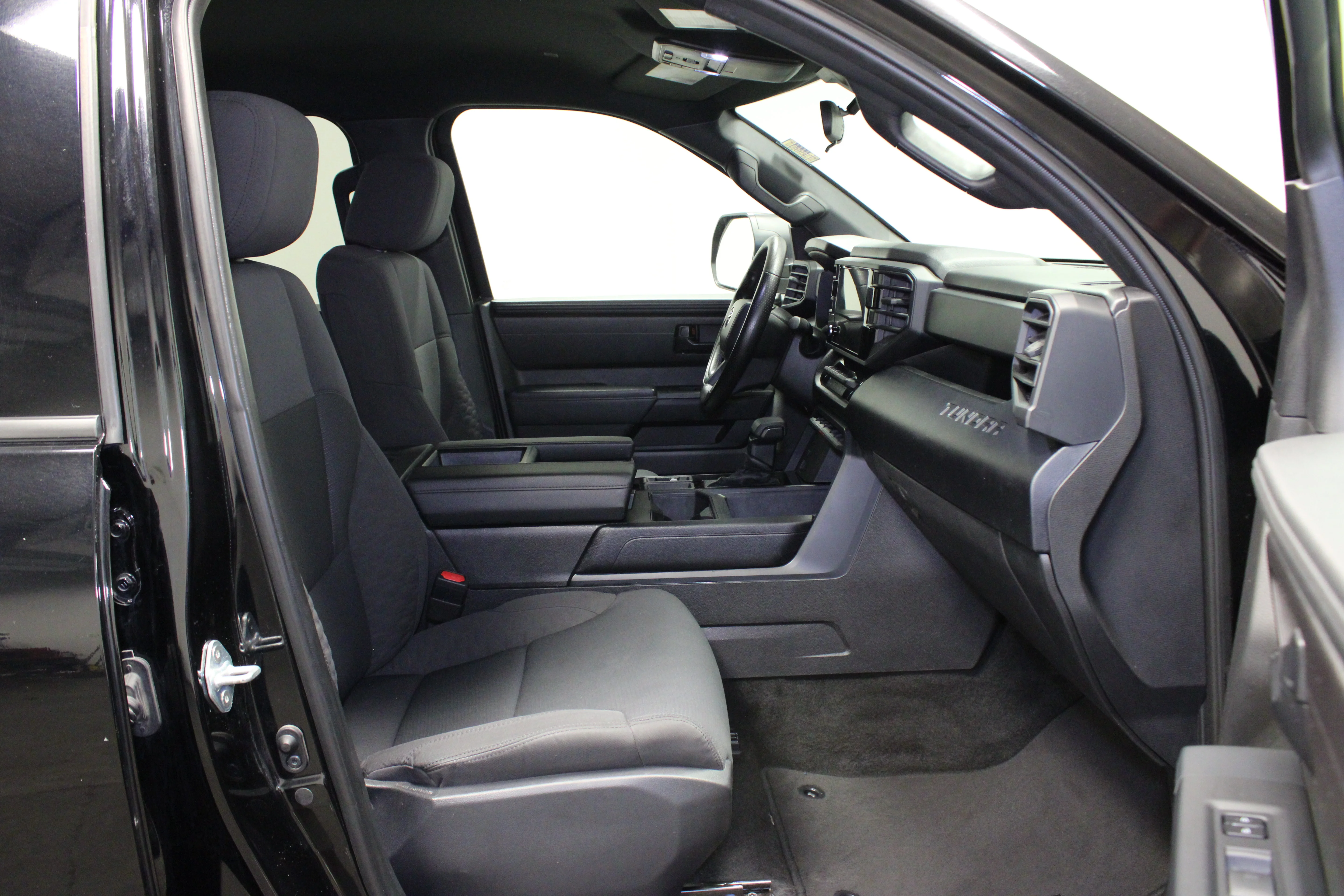 Used 2025 Midnight Black Metallic Toyota SR image 13