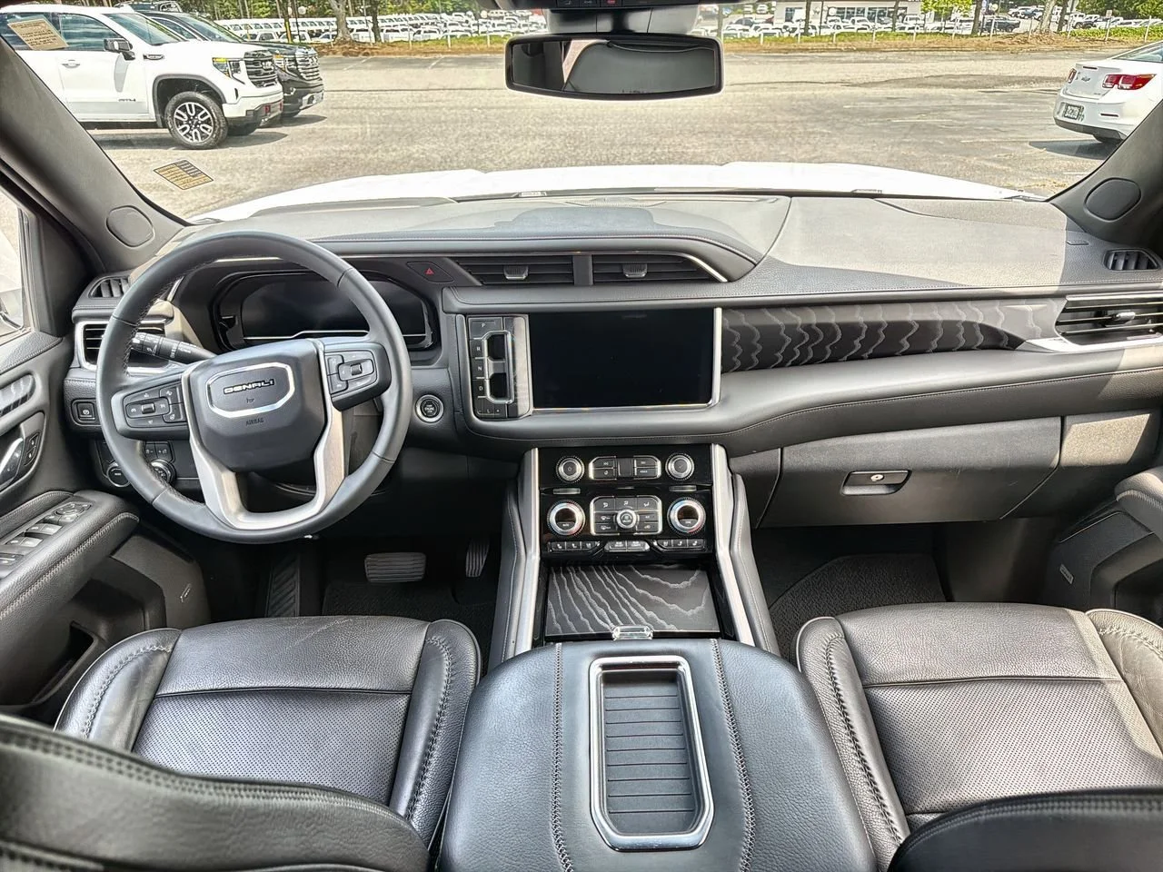 Used 2023 Summit White GMC Denali image 17