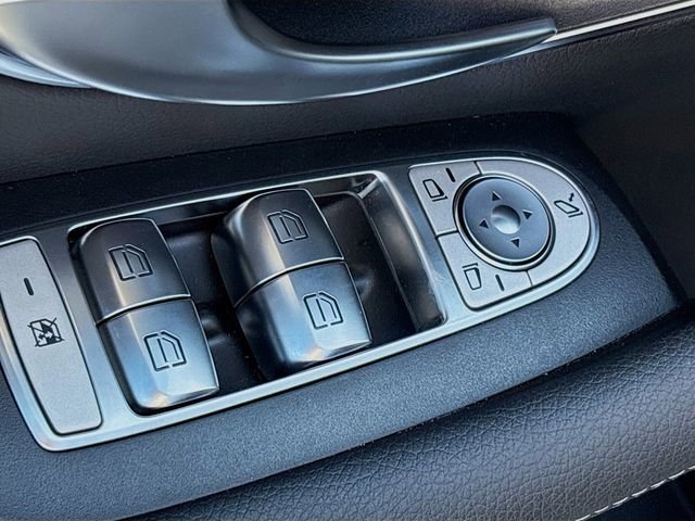 2023 Mercedes-Benz E-Class E450 - Photo 22