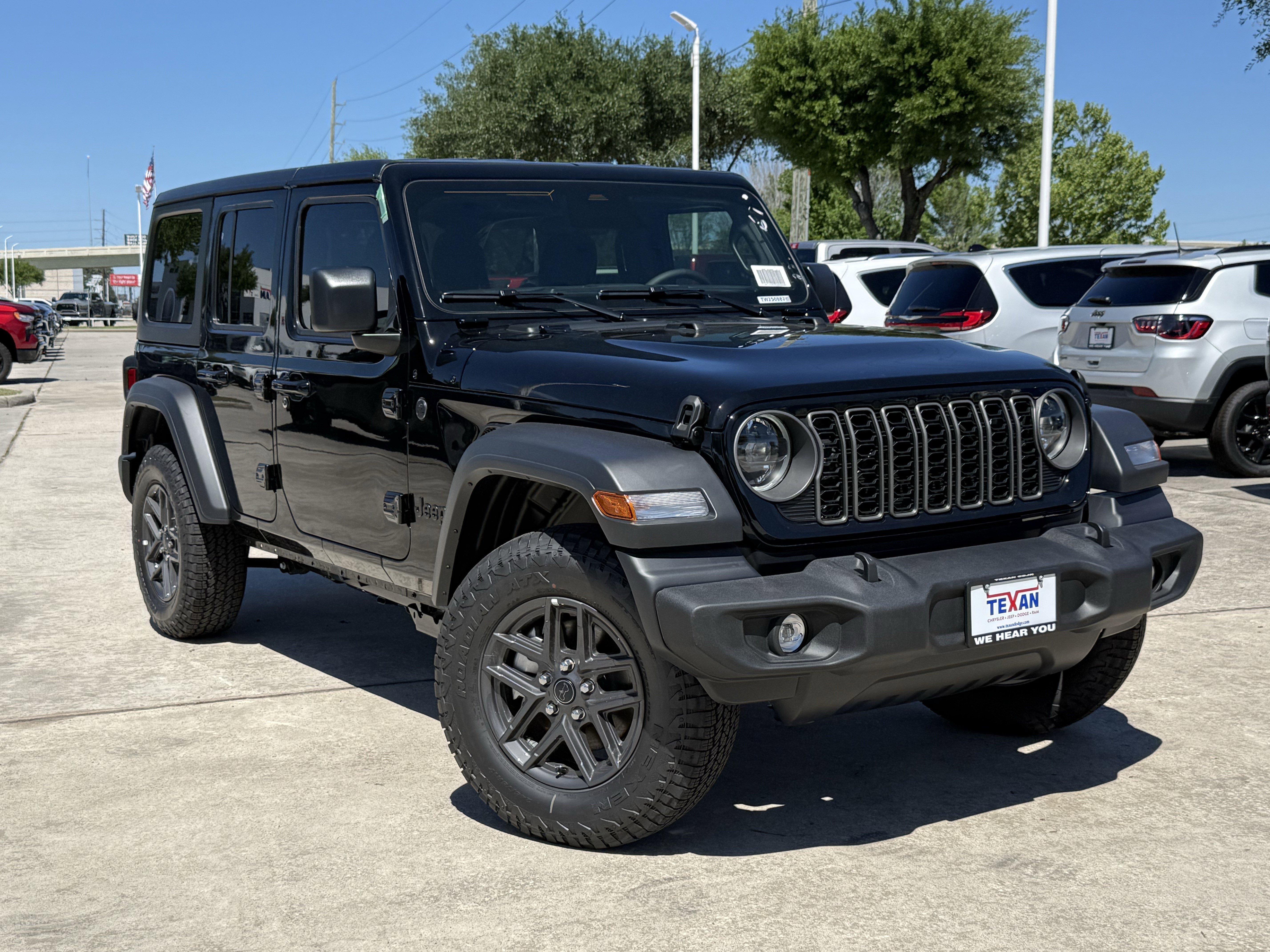 New 2026 Black Clear-Coat Exterior Paint Jeep Sport S image 2