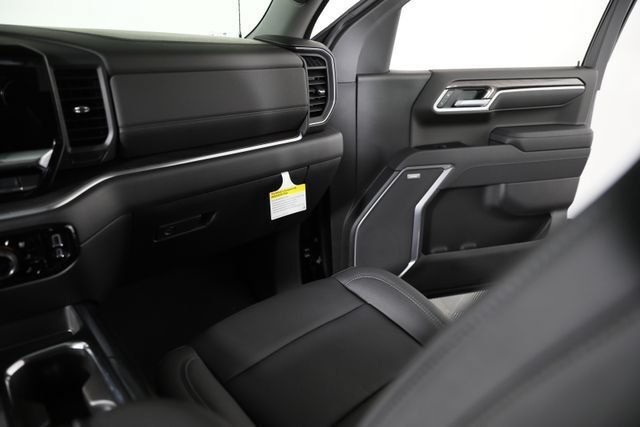 2026 Chevrolet Silverado 1500 LTZ - Photo 23