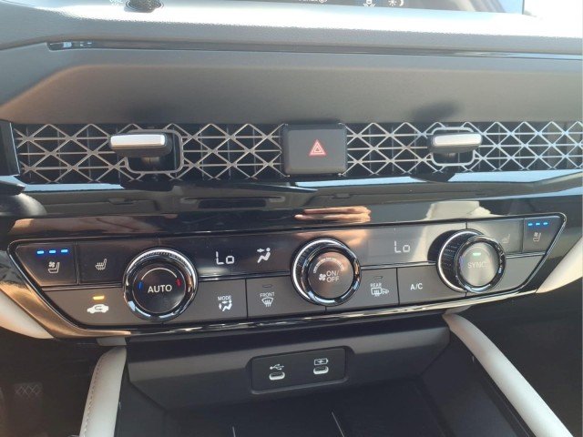 New 2026 Urban Gray Pearl Honda Touring image 21