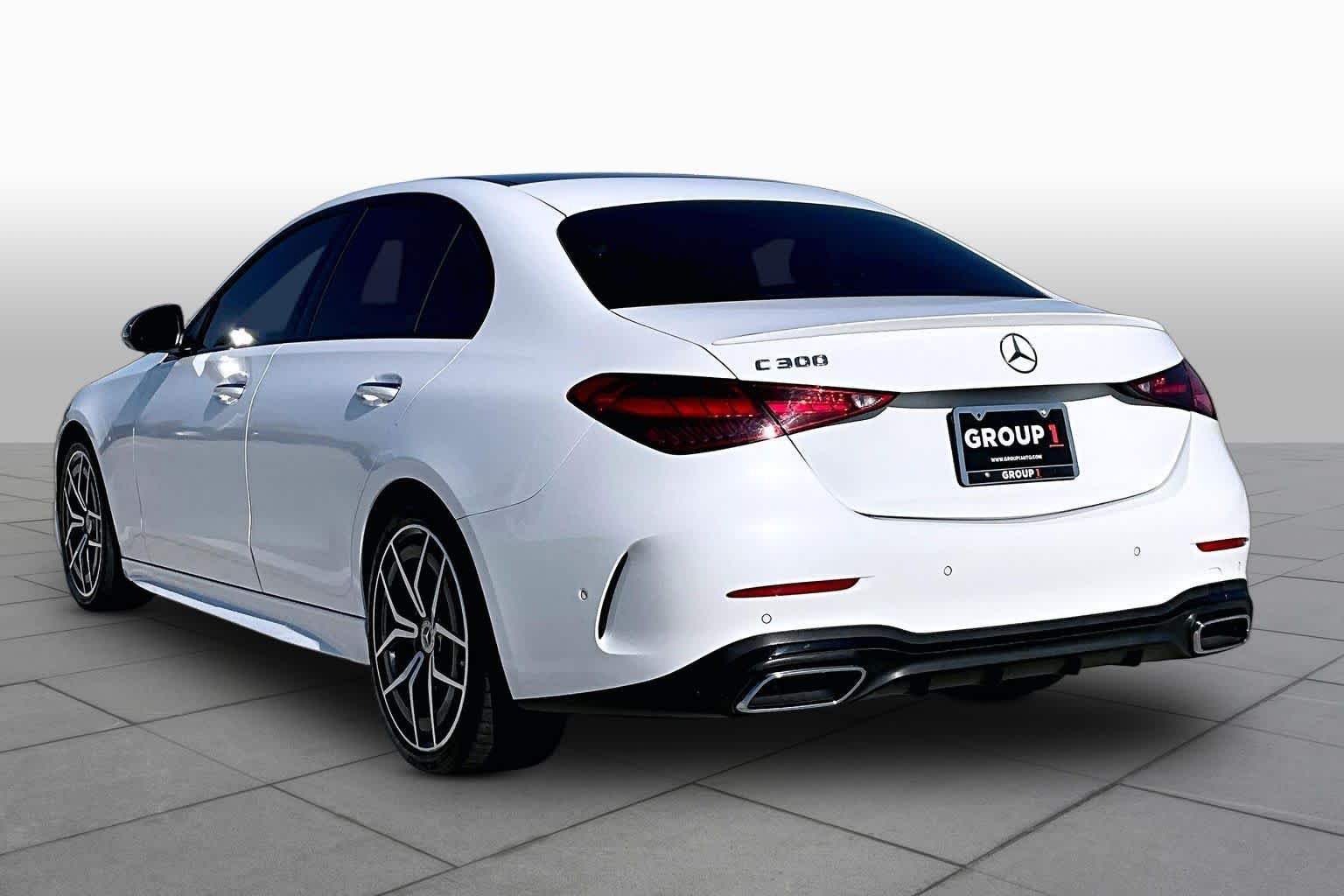 Used 2023 MANUFAKTUR Moonlight White Metallic Mercedes-Benz C 300 image 11