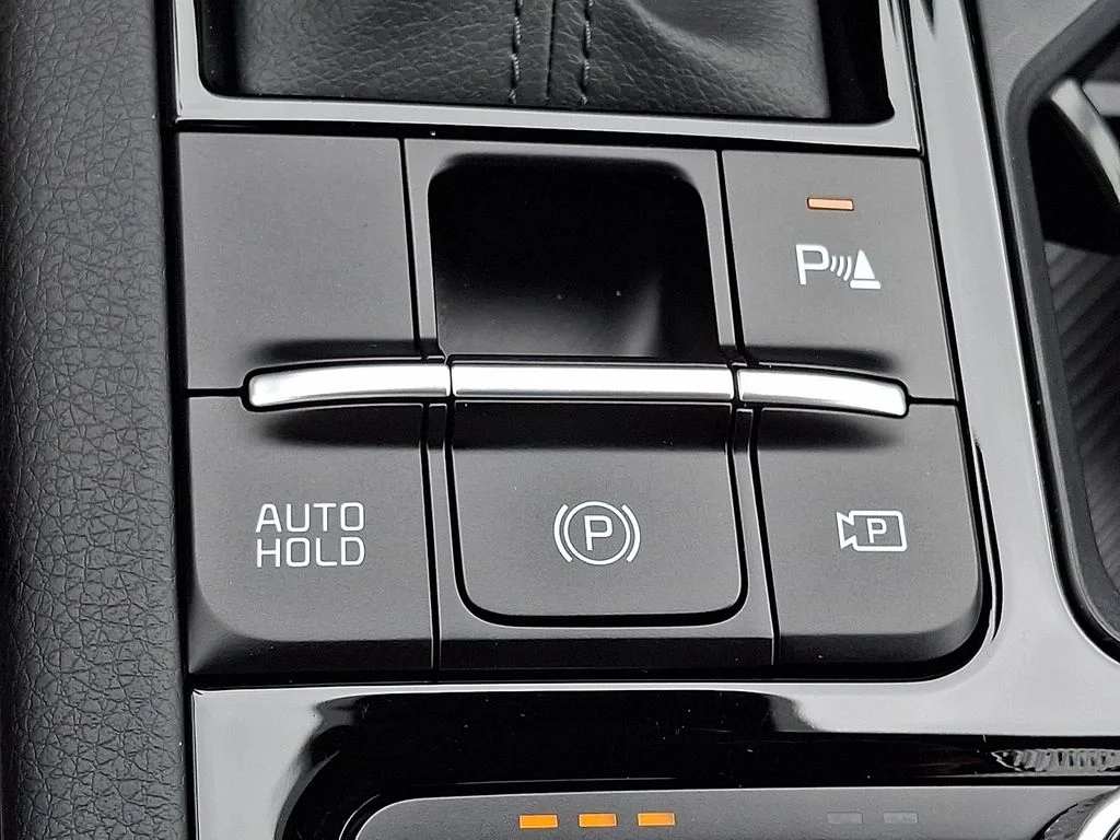 Used 2025 Gray Kia GT-Line image 25