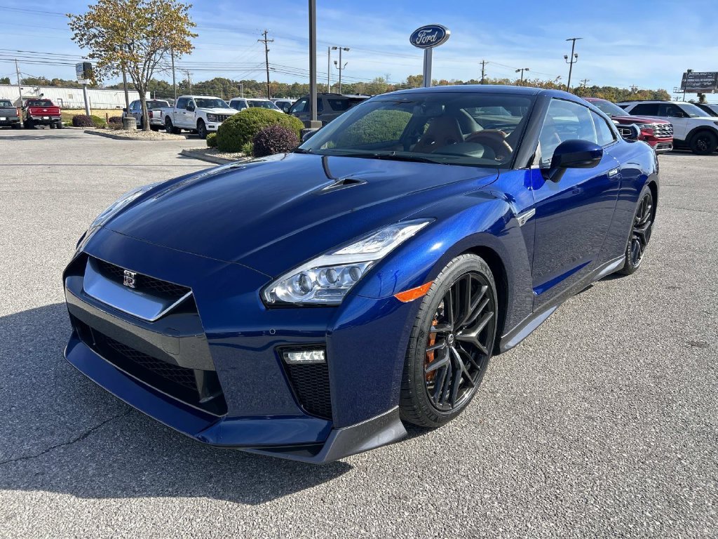 Used 2017 Deep Blue Pearl Nissan Premium image 8