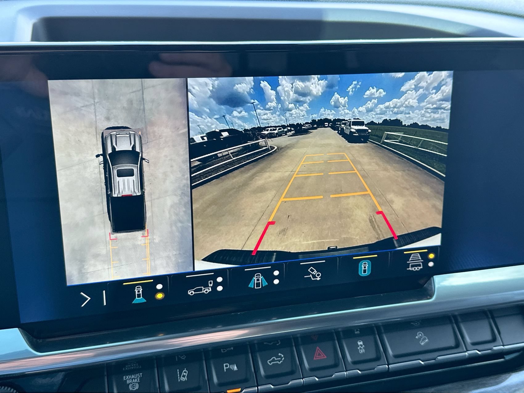 2026 Chevrolet Silverado 2500 HD LTZ - Photo 17