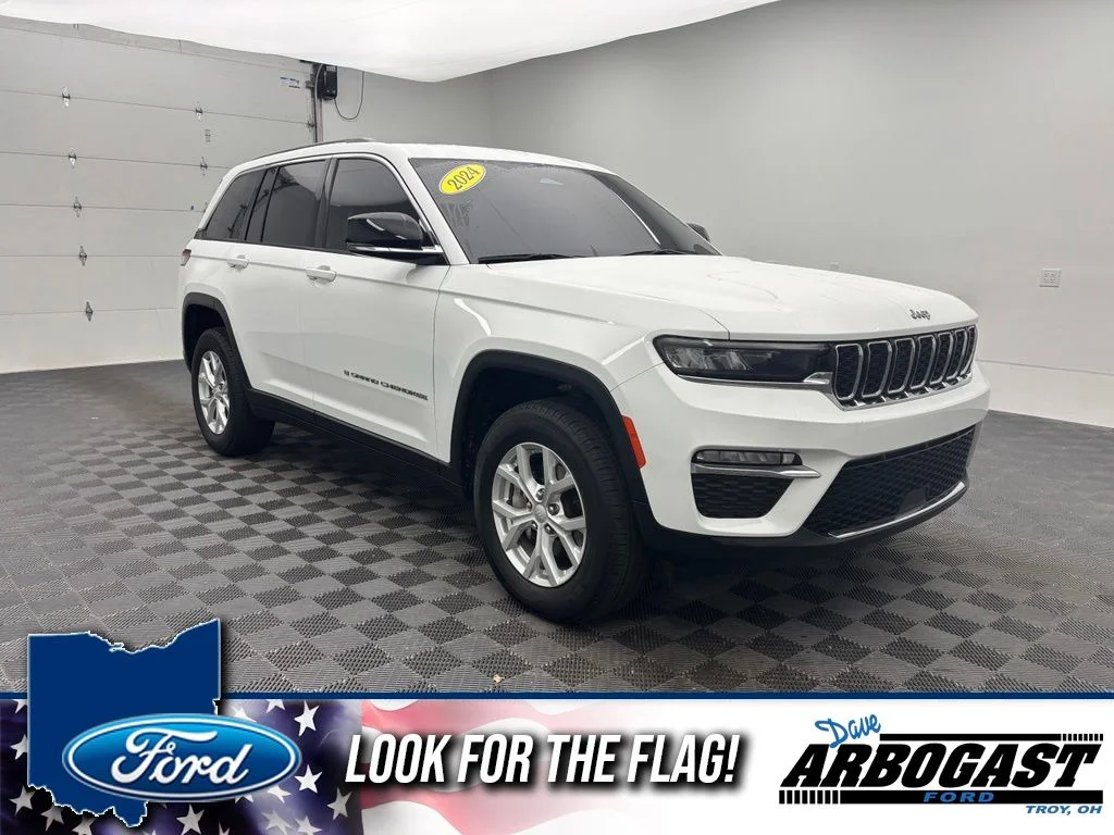 Used 2024 White Jeep Limited image 1