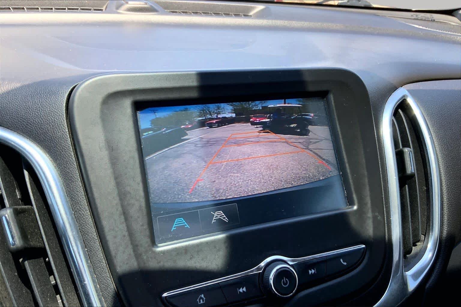 Used 2018 Pepperdust Metallic Chevrolet LT image 24