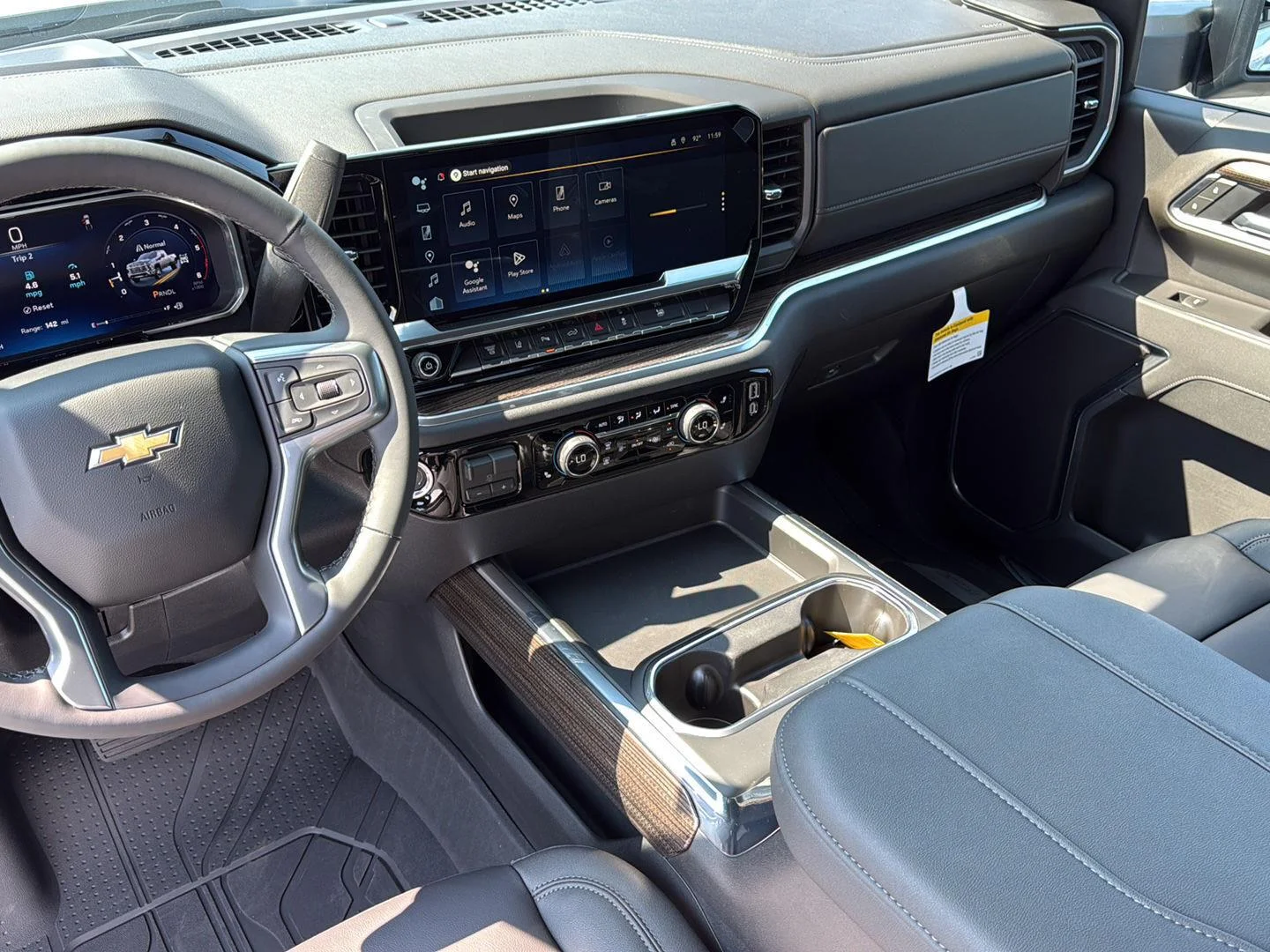 New 2026 Summit White Chevrolet LT DRW image 3
