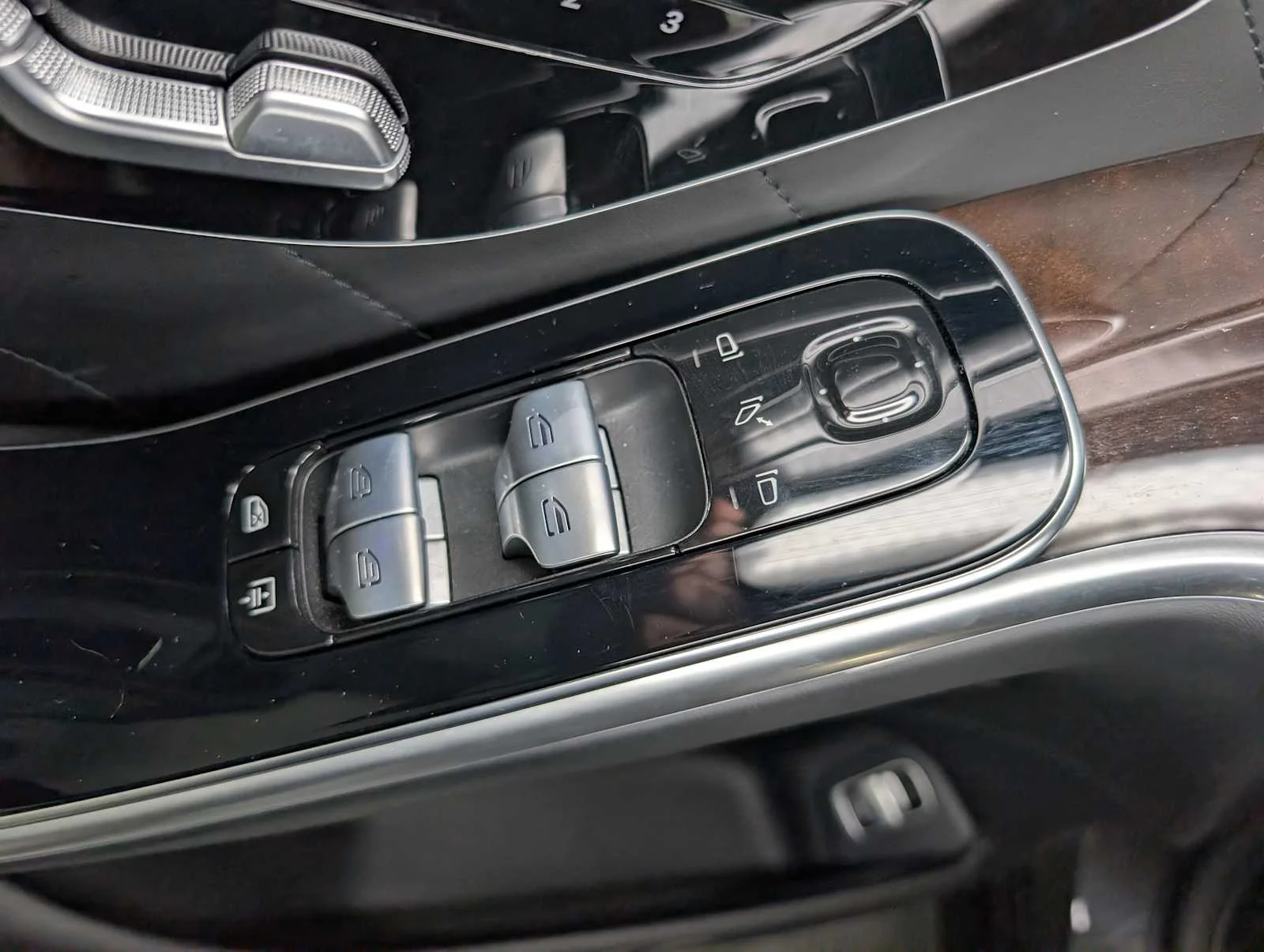 Used 2022 Graphite Grey Mercedes-Benz S 580 image 33