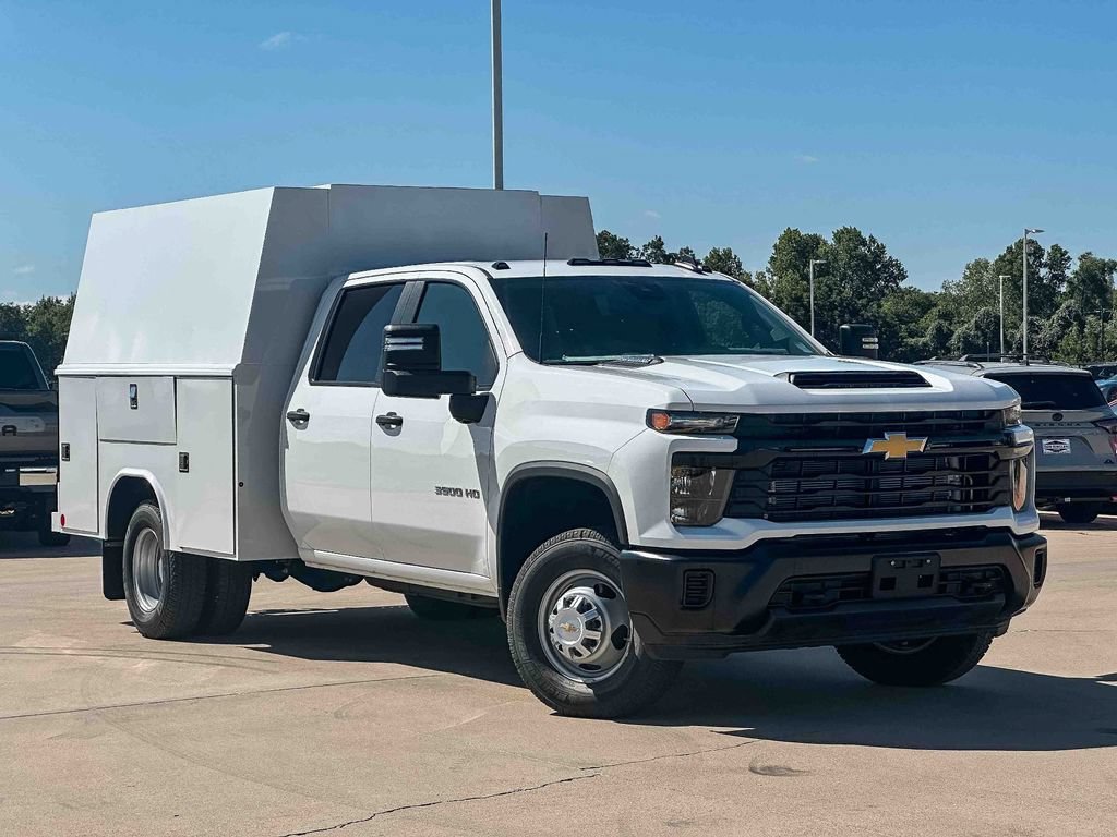2024 Chevrolet Silverado 3500 Chassis Cab