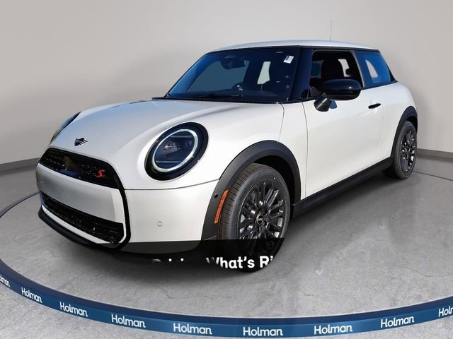 2026 MINI Hardtop Cooper S Signature's photo