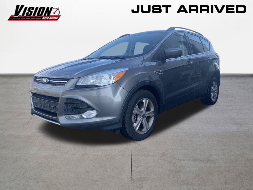 Used 2014 Gray Ford SE image 1
