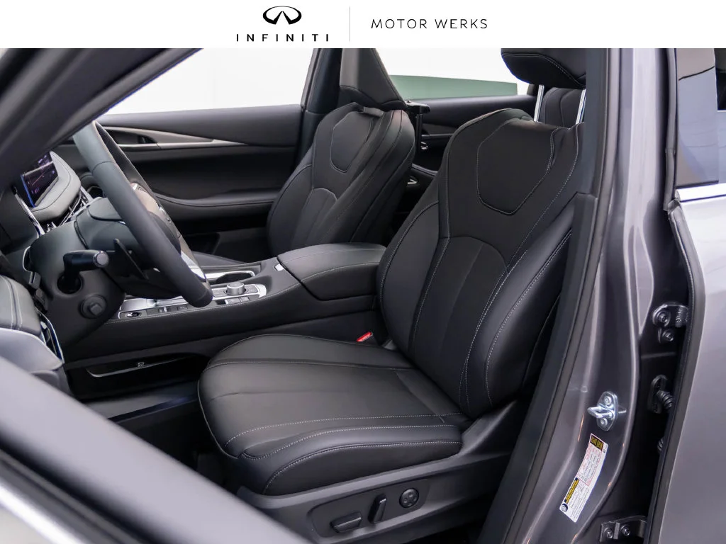 2027 INFINITI QX60 LUXE - Photo 16