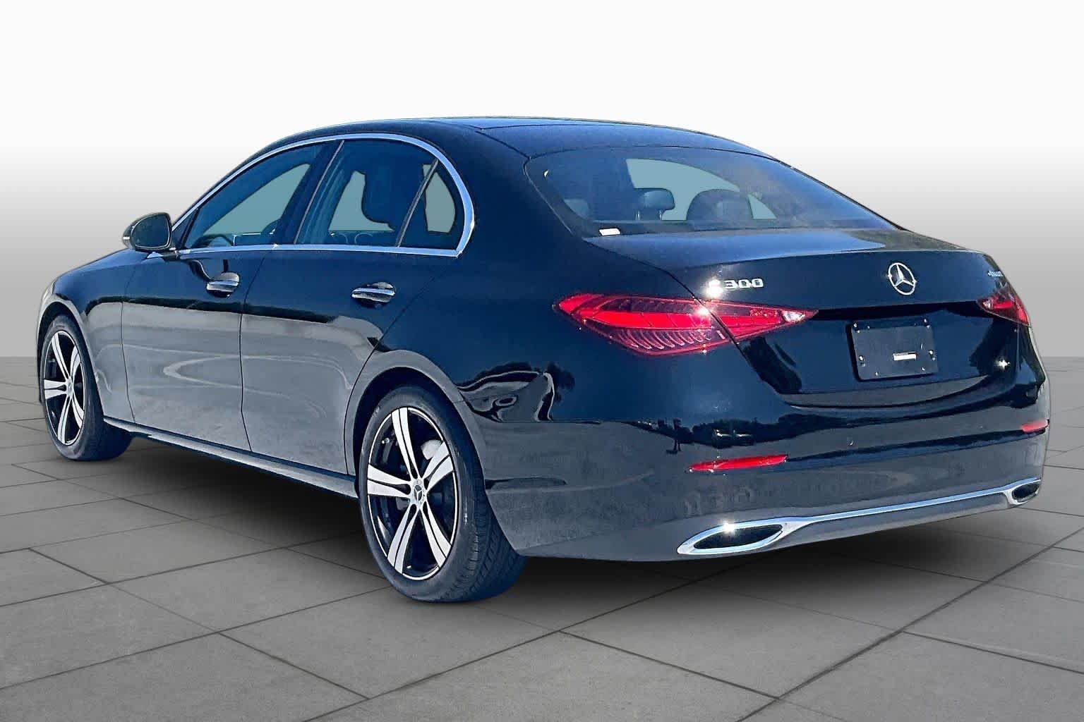2025 Mercedes-Benz C-Class Sedan C 300 - Photo 12