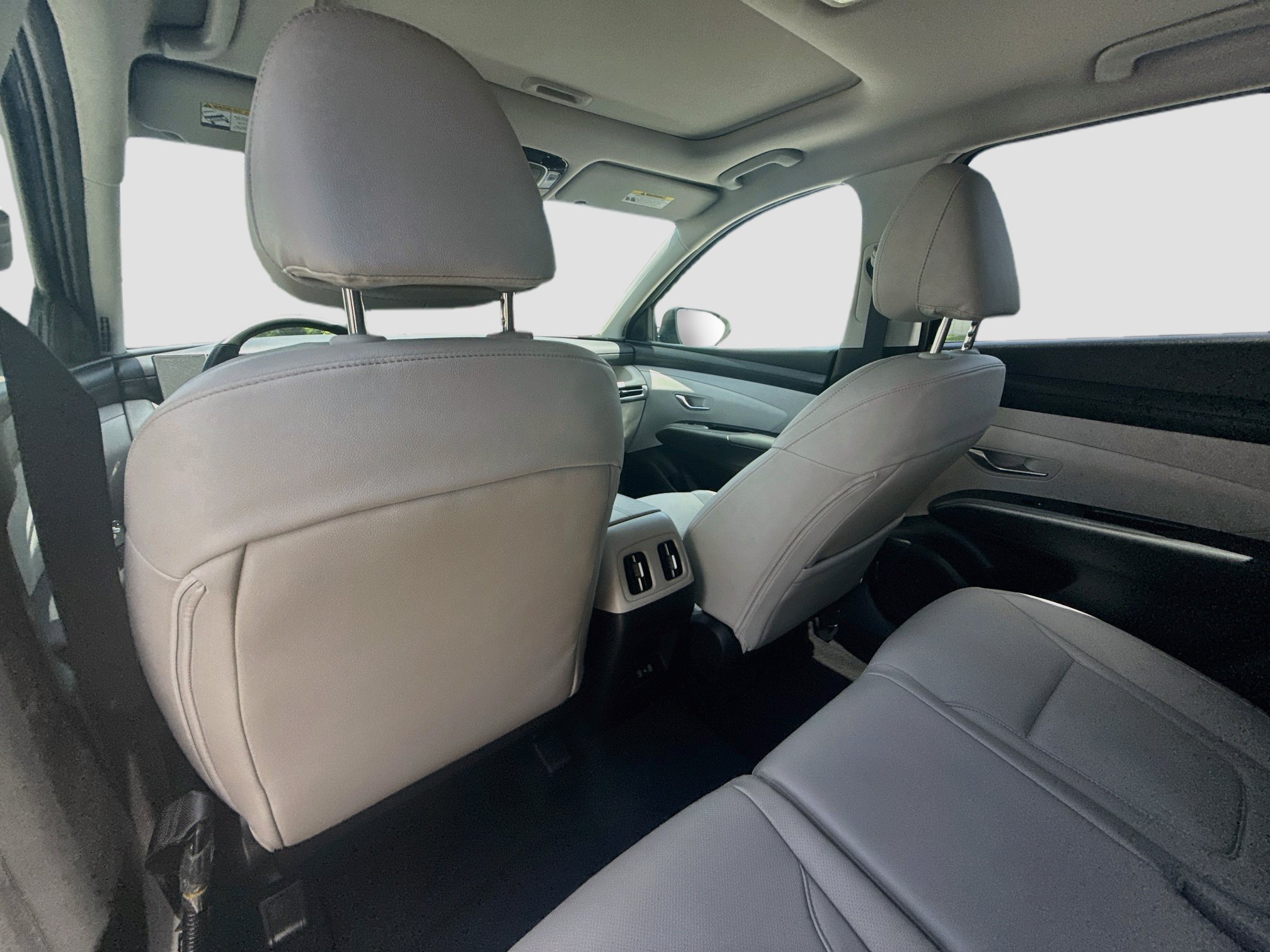 Used 2025 Phantom Black Hyundai SEL Convenience image 25