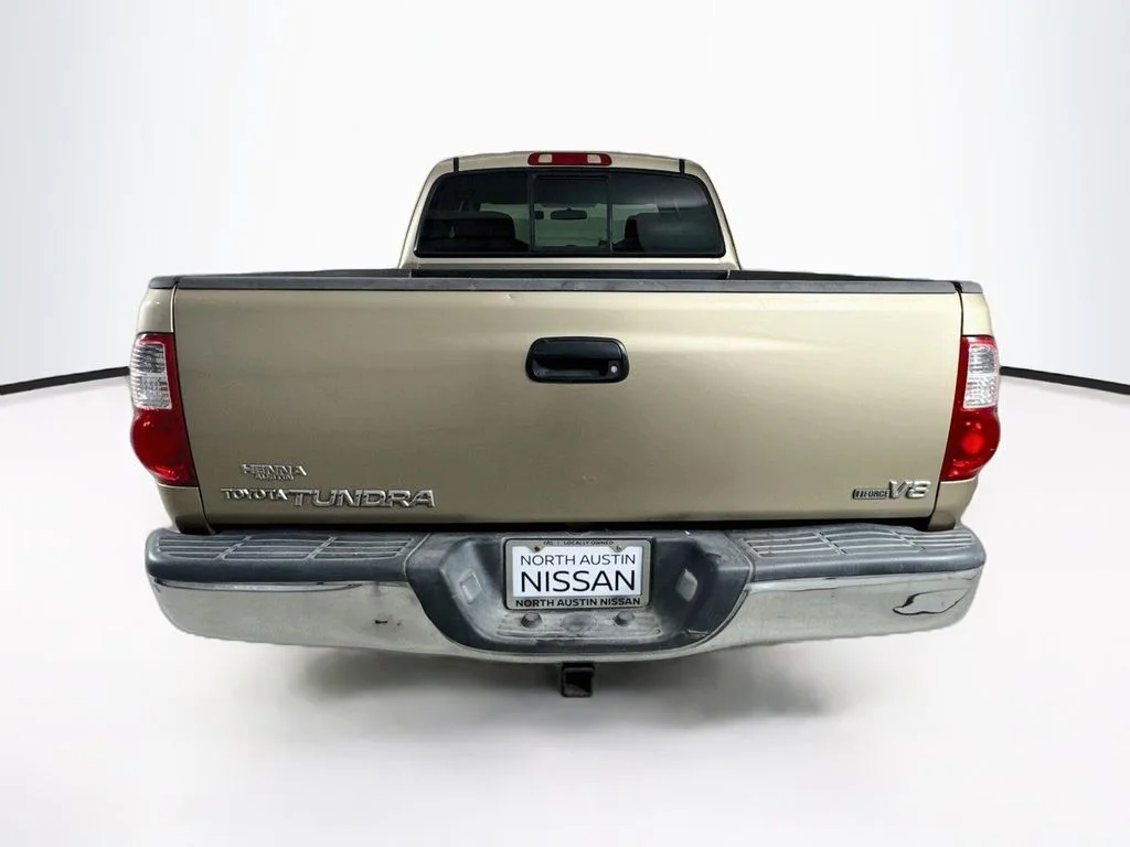Used 2006 Beige Toyota SR5 image 6