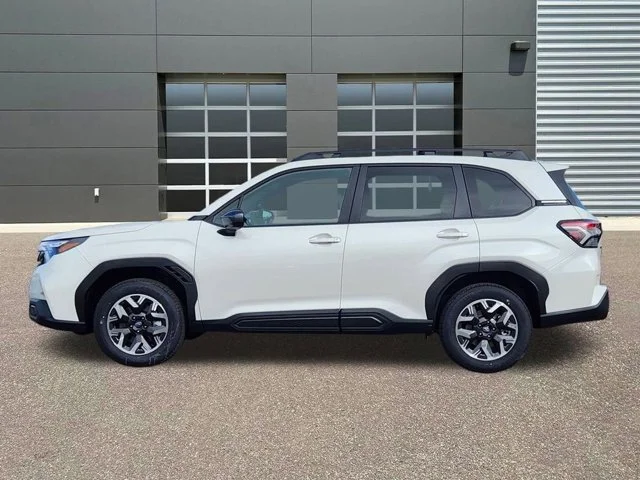 New 2026 CRYSTAL WHITE PEARL Subaru Premium image 27