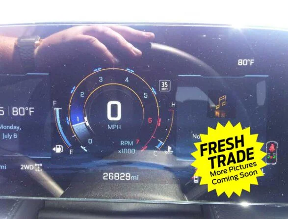 Used 2026 Summit White Chevrolet LT image 9