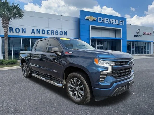 Used 2023 Northsky Blue Metallic Chevrolet RST image 1