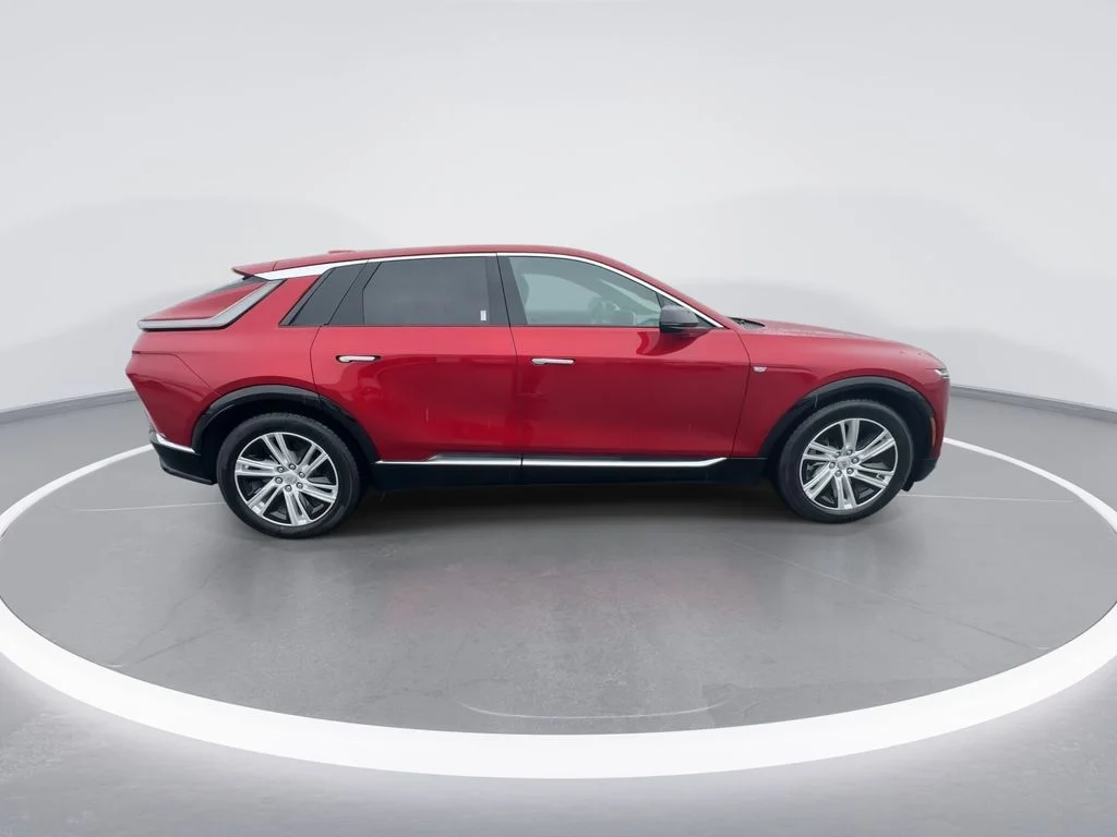 Used 2024 Red Cadillac Tech image 9