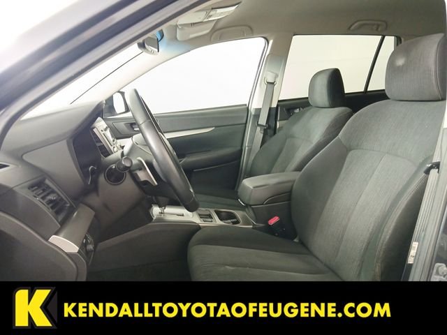 Used 2013 Gray Subaru 2.5i Premium image 7