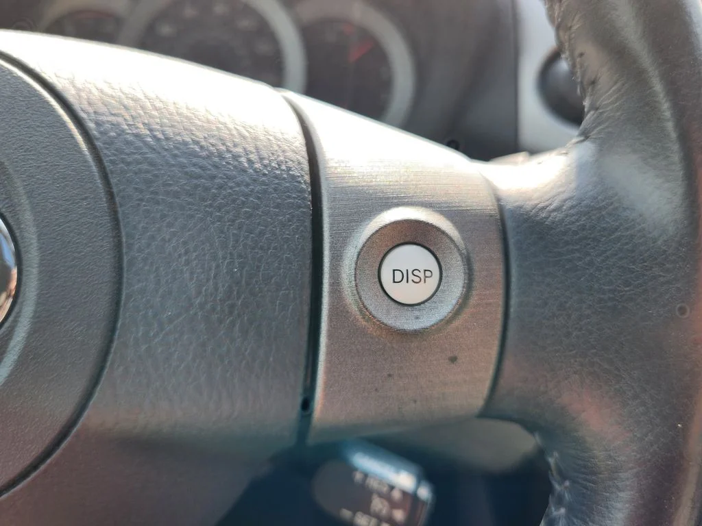 Used 2012 Blizzard Pearl Toyota Limited image 32