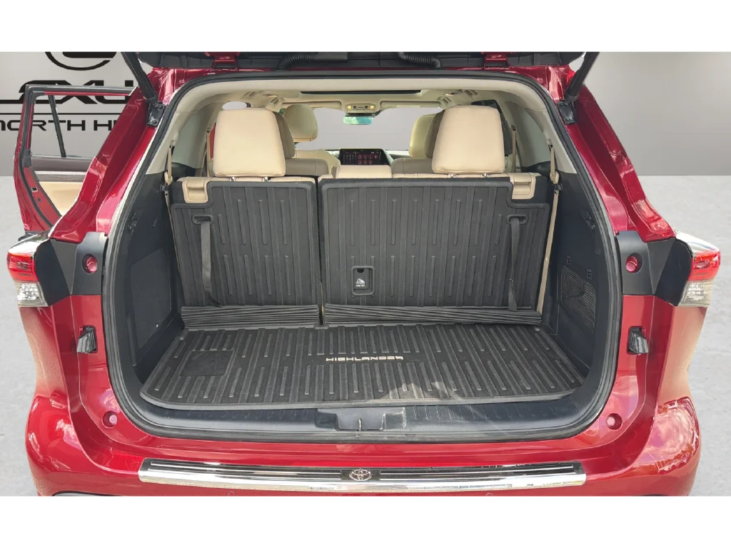 Used 2021 Red Toyota Platinum image 20