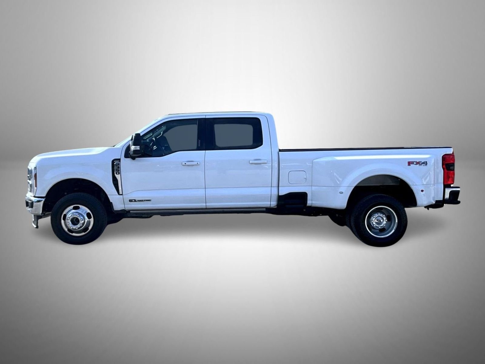 Used 2024 White Ford Lariat image 8