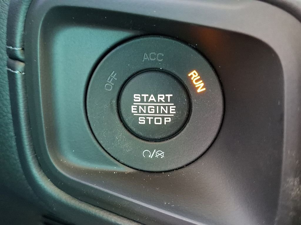 New 2026 Green Jeep Mojave image 14