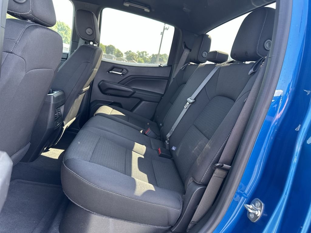 Used 2024 Blue GMC Elevation image 28
