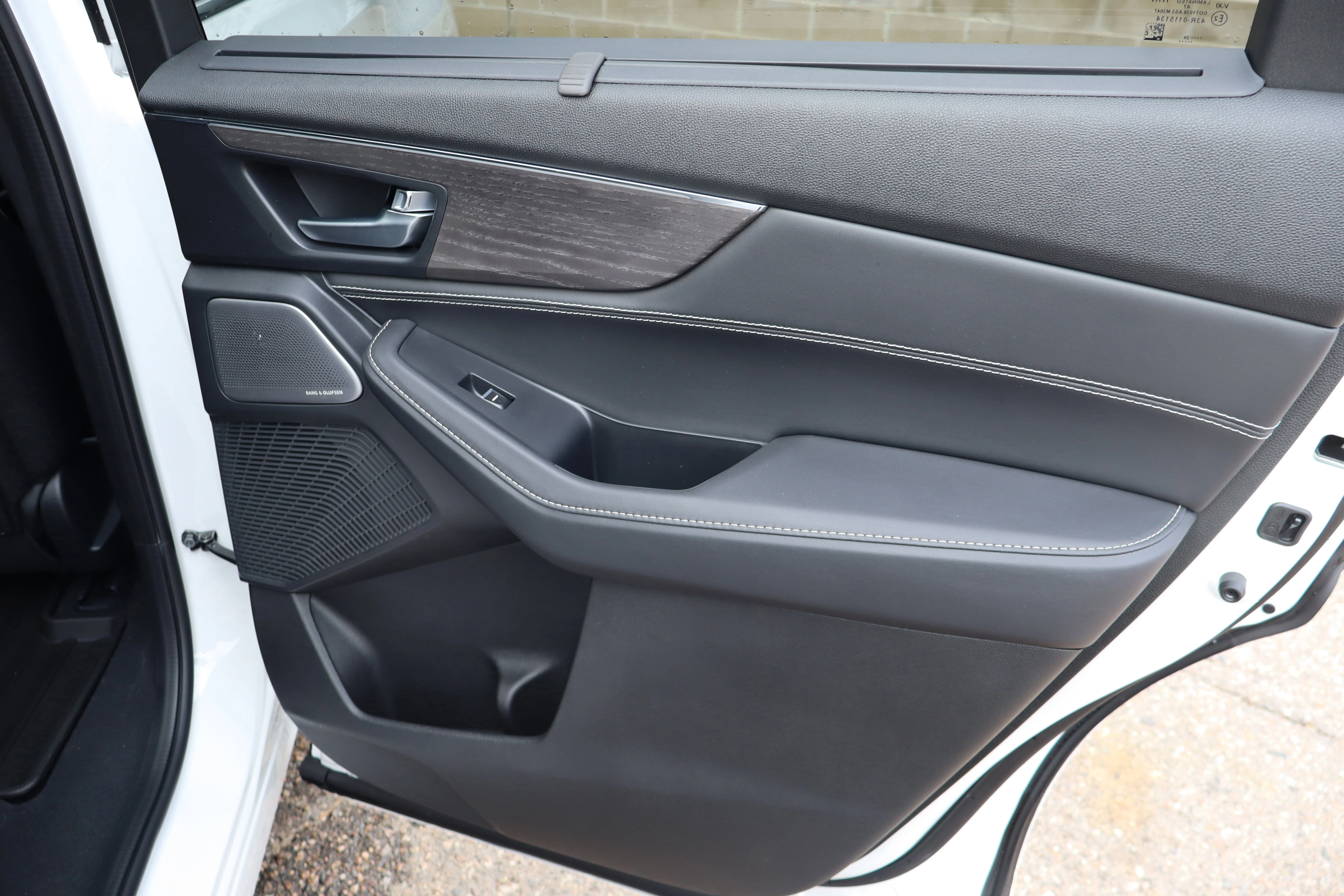New 2026 Platinum White Pearl Acura w/Advance Package image 32