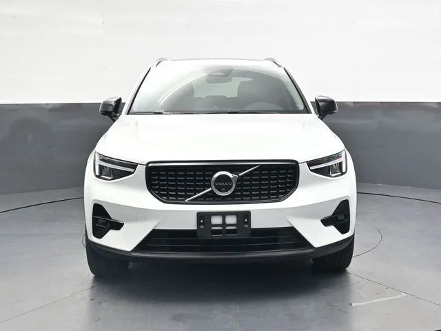Used 2023  Volvo Ultimate image 10