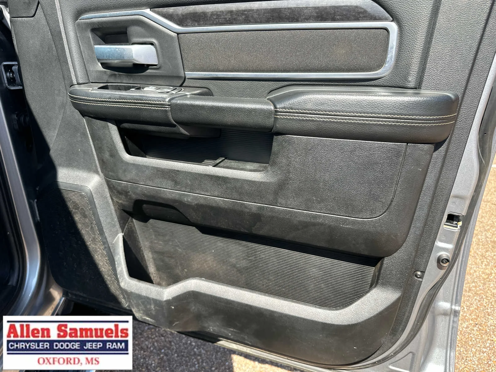 Certified Used 2024 Billet Silver Metallic Clearcoat Ram Big Horn image 42