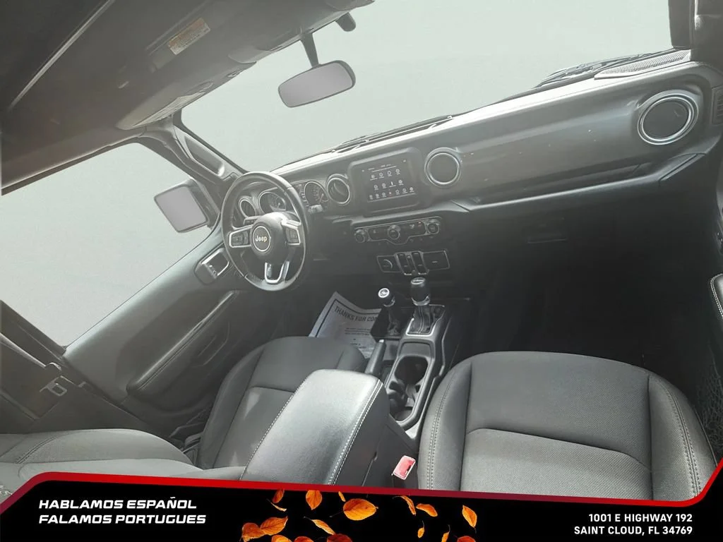 Used 2019 Black Jeep Sahara 4x4 image 15
