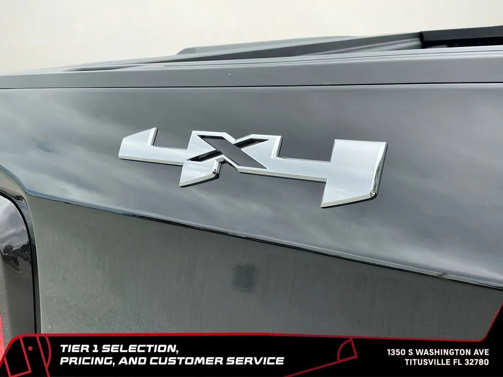 New 2026 Onyx Black GMC Pro image 17