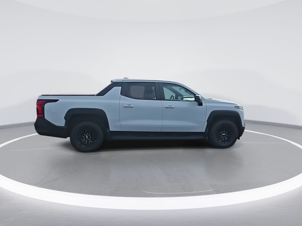 Used 2024 White Chevrolet Work Truck image 9