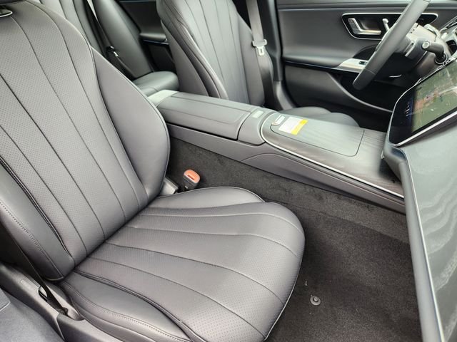 New 2026 MANUFAKTUR Alpine Grey Mercedes-Benz E 350 image 16