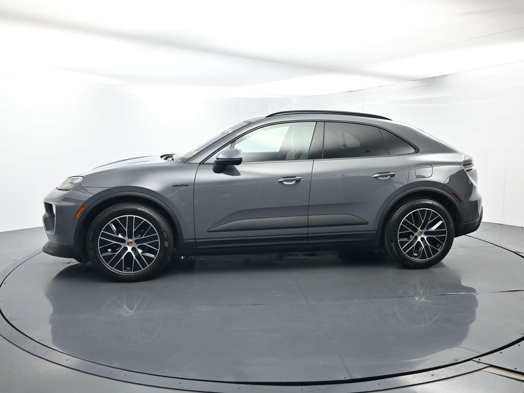 Used 2025 Porsche Macan S with VIN WP1AB2XA1SL154125 for sale in West Palm Beach, FL