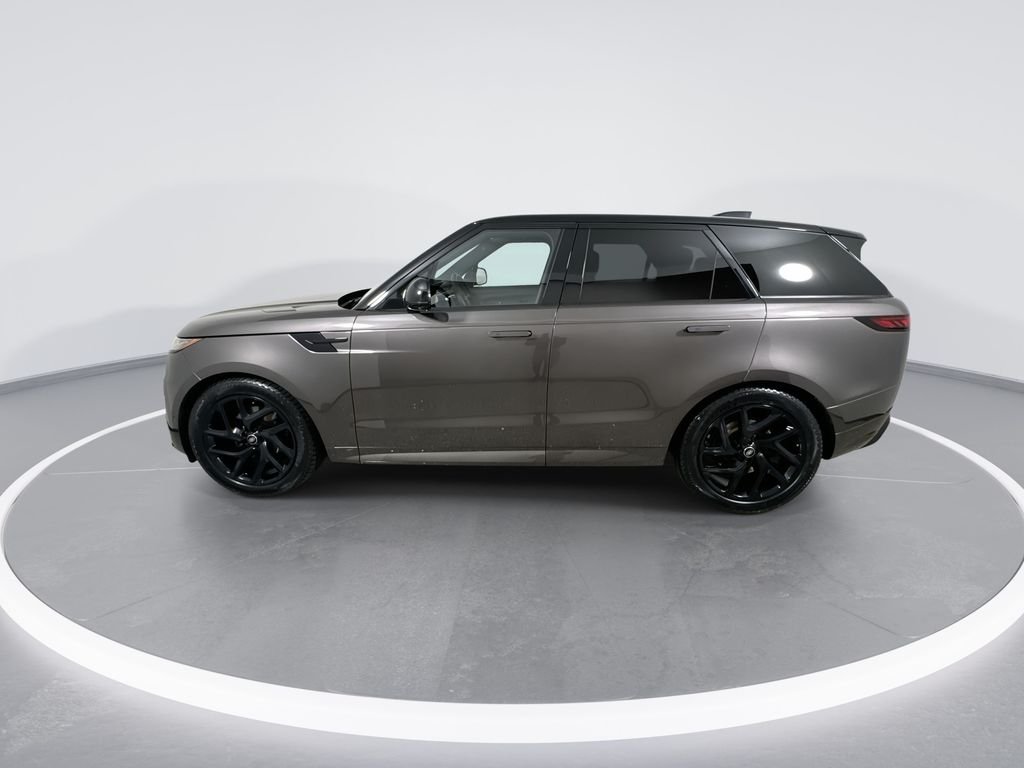 Certified Used 2024 Gray Land Rover Dynamic SE image 5