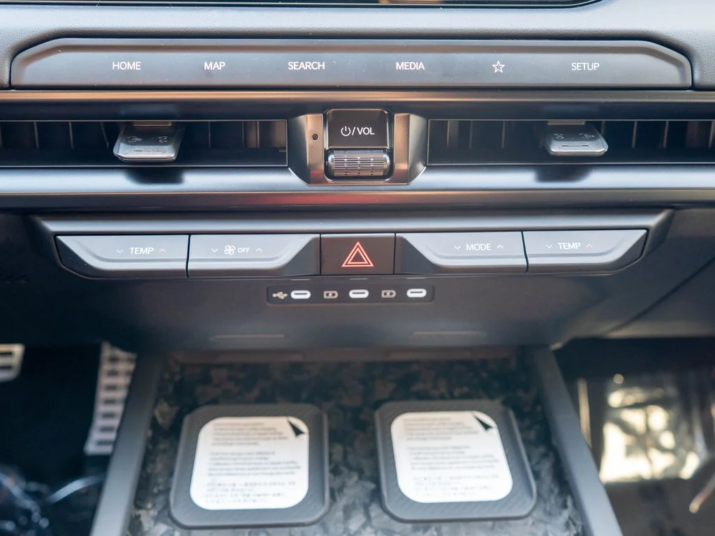 New 2027 Wolf Gray Kia X-Pro SX Prestige image 32