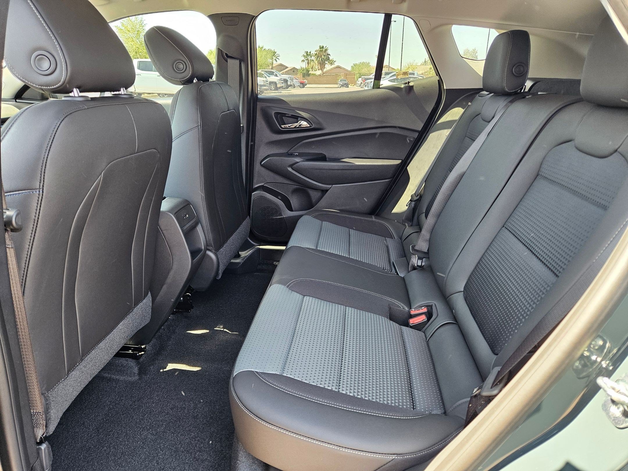 2026 Chevrolet Trax LT - Photo 8