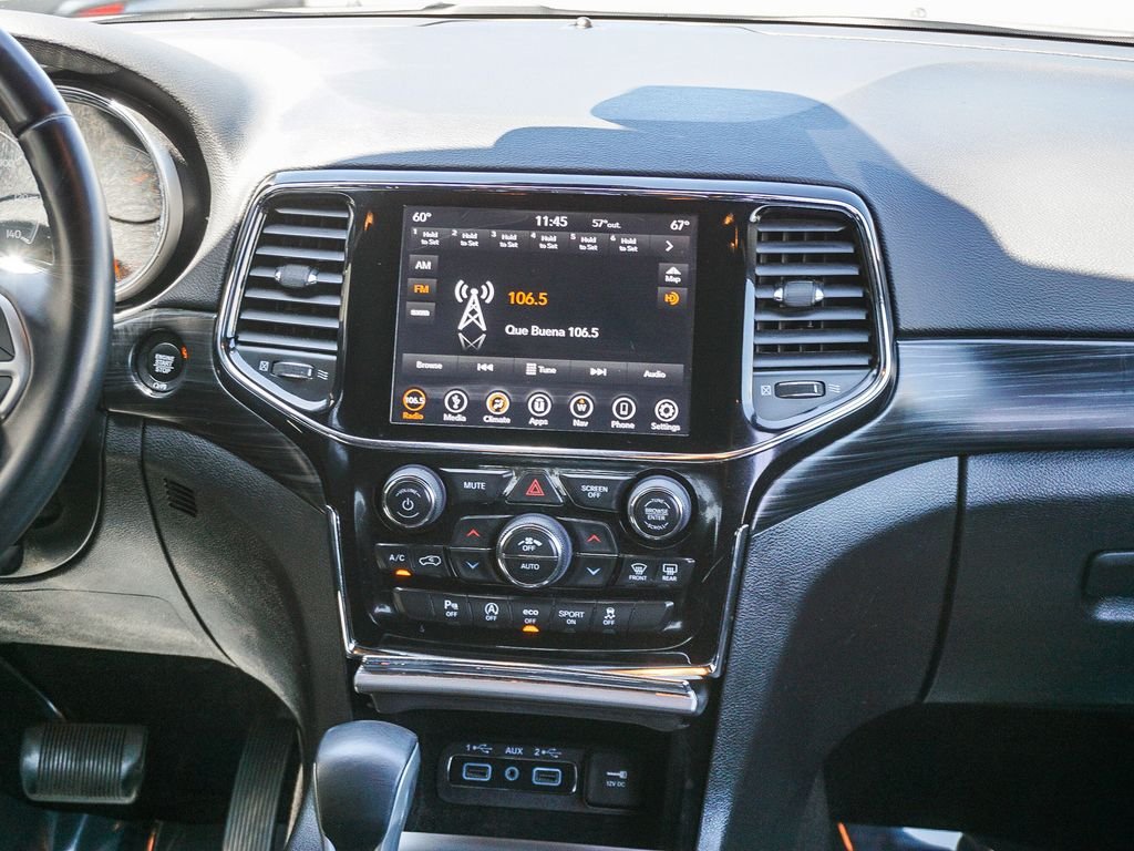 Used 2019 White Jeep Laredo E image 16