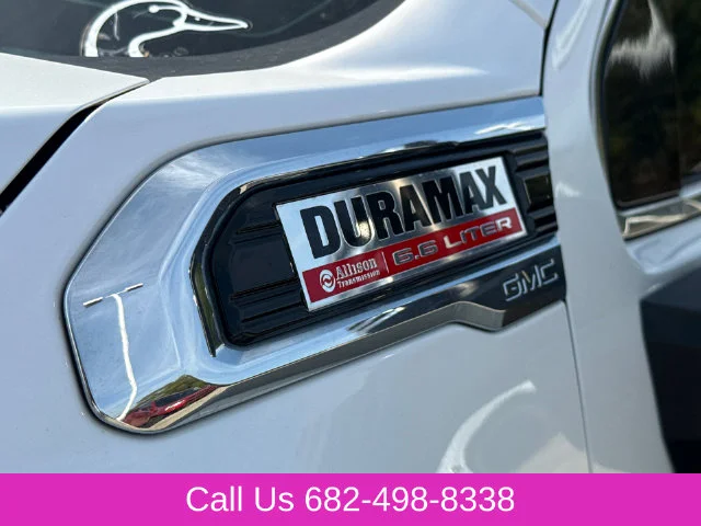 Used 2023 White GMC Denali image 6
