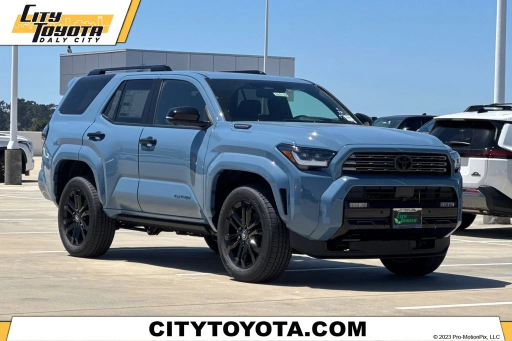 2026 Toyota 4Runner Hybrid Platinum i-FORCE MAX 4WD's photo