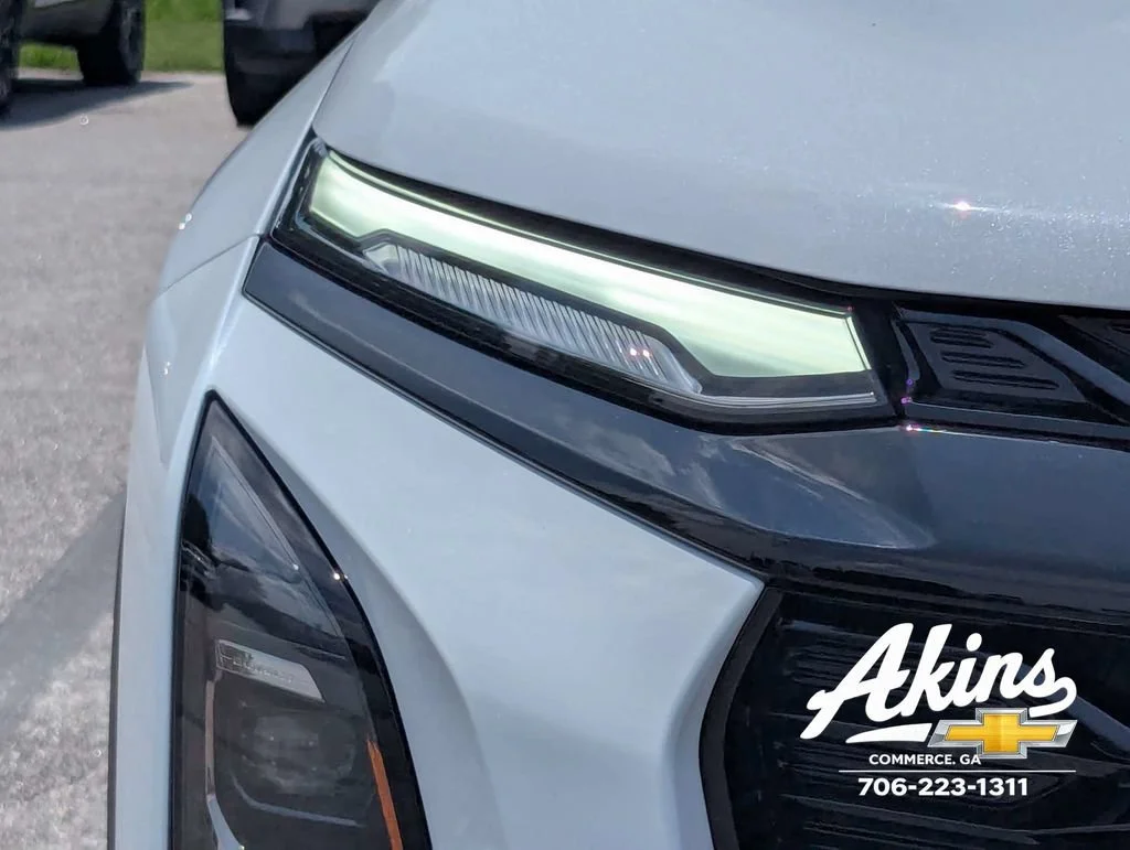 2027 Chevrolet Equinox RS - Photo 9