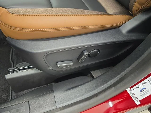 New 2026 Ruby Red Metallic Tinted Clearcoat Ford Outer Banks® image 37