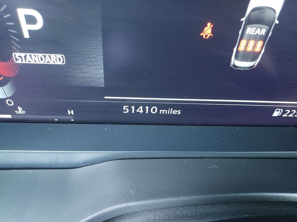 Used 2023 Blue Nissan Platinum image 19