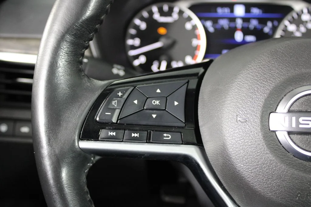 2023 Nissan Altima SV - Photo 25