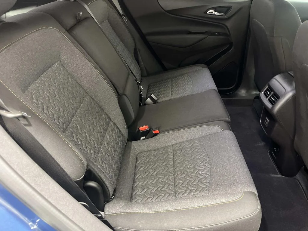 Used 2024 Lakeshore Blue Metallic Chevrolet LT image 28